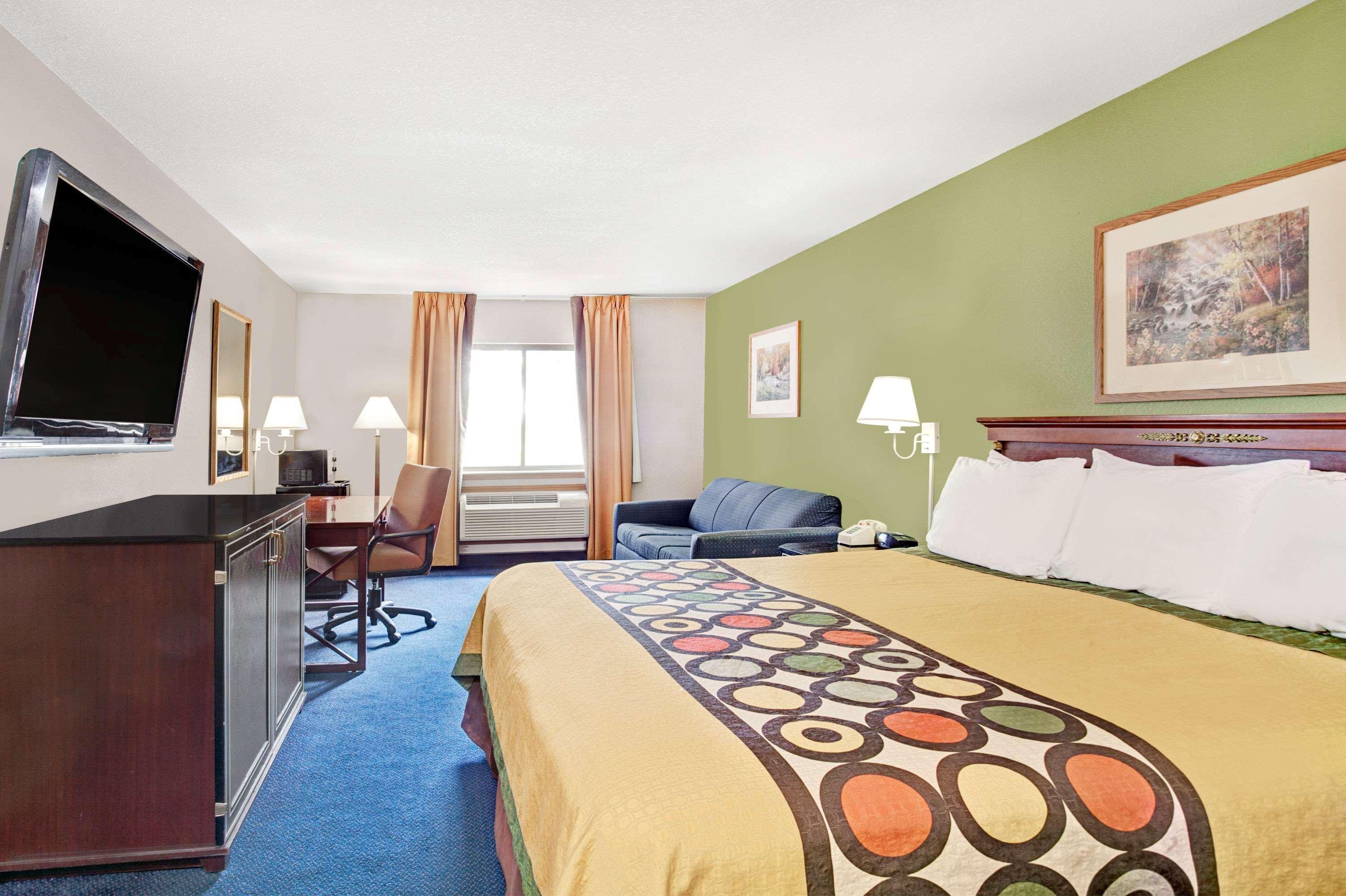 Super 8 By Wyndham West Memphis Hotel Екстериор снимка